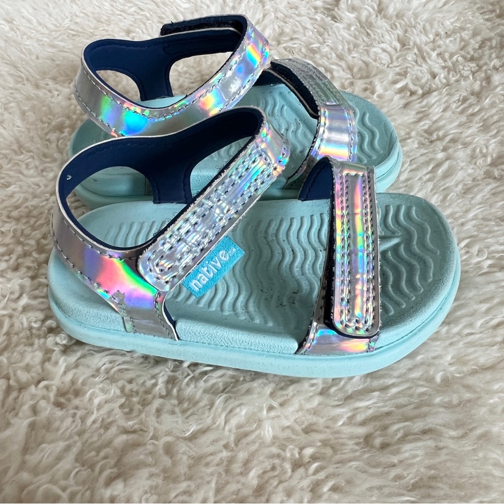 Native Charley Hologram Silver Blue Sandals with Adjustable Straps Size 5